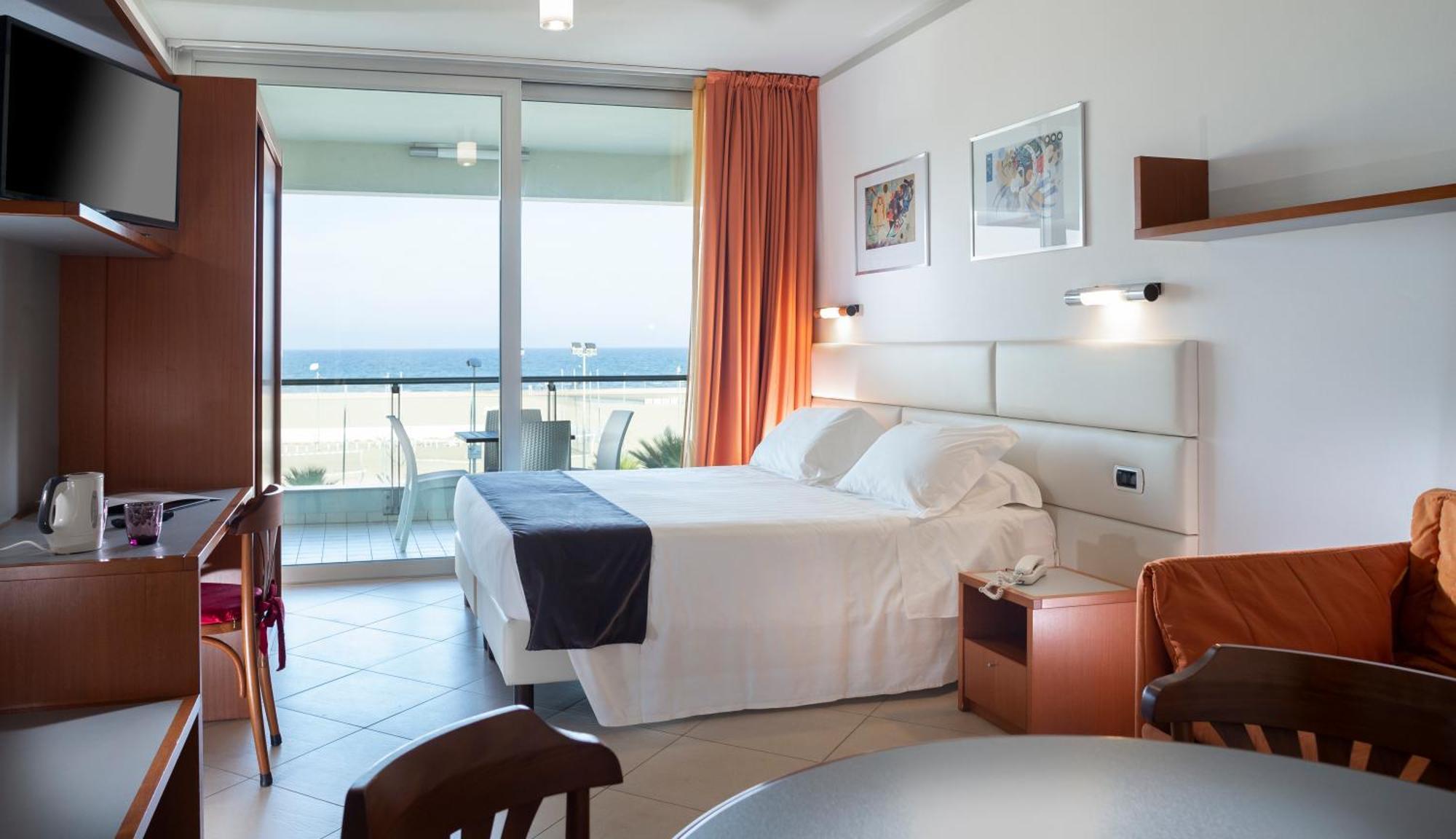 Apartment with Sea View,123118762:JPEG