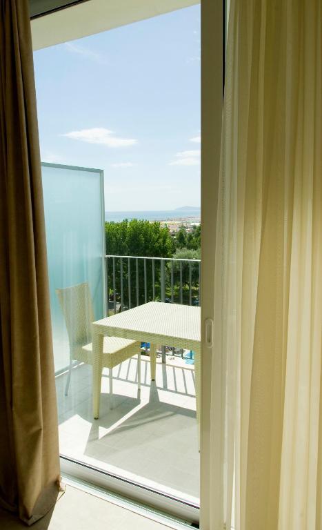 Classic Twin Room Terrace